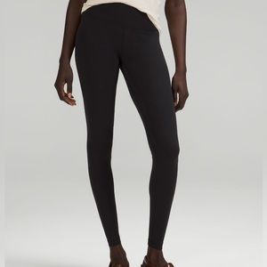 black lululemon leggings